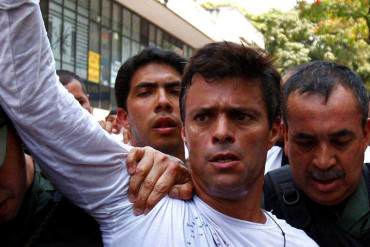 ¡AUMENTA LA INJUSTICIA! Leopoldo López cumple tres meses detenido en Ramo Verde (+ Video)