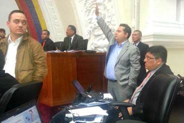 ¡AHORA LO DEFIENDE! Tania Díaz: Diputados de oposición hicieron bullying a Ricardo Sánchez (+Esito)