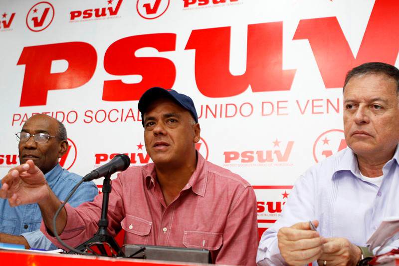 ¡SIGUE EL ABUSO! Arias Cárdenas exige a oficiales de la Policía Bolivariana llenar listas del 1×10