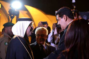 ¡SIGUE LA BOTADERA ‘E REAL! Maduro continúa millonaria gira: Llegó a Catar y se dirige a Argelia
