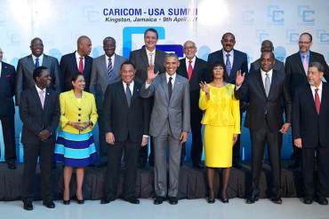¡MADURO SE RETUERCE! Obama ofreció al Caribe alternativas al suministro petrolero venezolano
