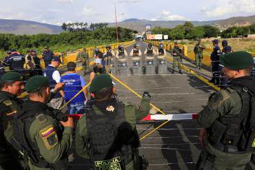 ¡ATENCIÓN! Reportan tensa situación en la frontera: GNB amenaza a colombianos con cárcel