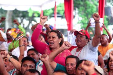 ¡VIENE EL 6D! Maduro entrega Gran Misión Barrio Nuevo Barrio Tricolor a manos de las comunas