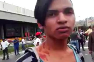 ¡GRANDES SALVAJES! GNB agredió a golpes y con escudo a joven en marcha opositora (+VIDEO)
