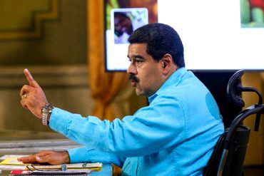 ¡CARA ‘E TABLA DEL AÑO! Maduro: Oposición escenifica una comedia sangrienta