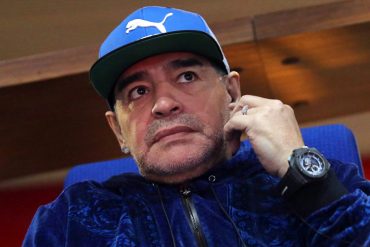 ¡ENTÉRATE! Maradona recuerda que comenzó a consumir droga con 24 años en Barcelona