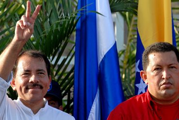 ¡EL COLMO DE LOS COLMOS! Dictarán cátedra sobre Chávez en universidades públicas de Nicaragua