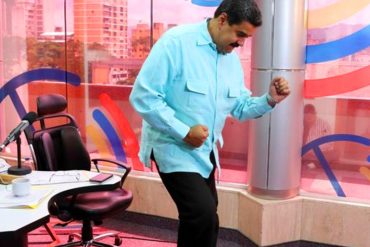Maduro aseguró que “está pidiendo su visa” para viajar con Cilia Flores a Nueva York para asistir a un importante festival de salsa (+Video)