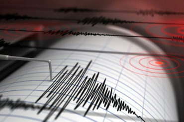 ¡ALERTA! Más de 20 edificios afectados en Mérida por fuerte sismo de magnitud 4.7 (estremeció a varios estados)