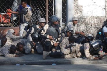 ¡QUE SE SEPA! Haitianos exigen aclarar supuesta corrupción en Petrocaribe