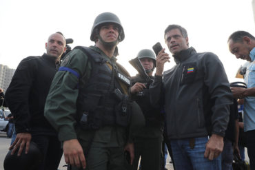 ¡AGRADECIDO! Mensaje de Leopoldo López a militares que lo apoyaron el #30Abr: “Soñamos con ponerles en el pecho una condecoración”