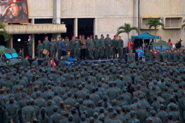 ¡AY, PAPÁ! Periodista asegura que militares estarían “negociando” la supuesta “captura” de Maduro