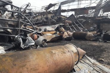 ¡VEA! Así quedó la planta de llenado de la Empresa Tony Gas tras explosión (+Fotos)