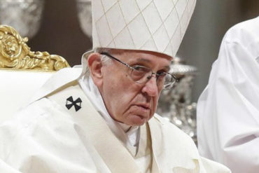 ¡ASÍ LO DIJO! El papa Francisco pide superar la indiferencia por el inmigrante y mirarlos a los ojos, “pero sobre todo a los de sus hijos”