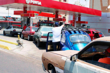 ¡SEPA! Funcionarios del régimen ultimaron a un supuesto “vendepuestos” de las colas de gasolina en Zulia durante enfrentamiento