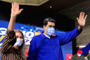 ¡SEPA! «Sí me voy a vacunar con la Sputnik V, lo haremos Cilia y yo apenas podamos»: Lo que comentó Maduro este #17Feb (+Video)