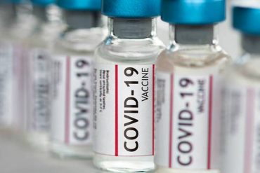 ¡DEBES SABERLO! Estos son los riesgos que corren las personas que no se inoculan la segunda dosis de la vacuna contra el COVID-19