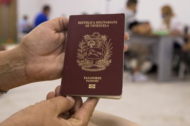 ¡ATENCIÓN! Panamá reconocerá pasaportes venezolanos vencidos hasta el 12 de diciembre de 2021, según decreto