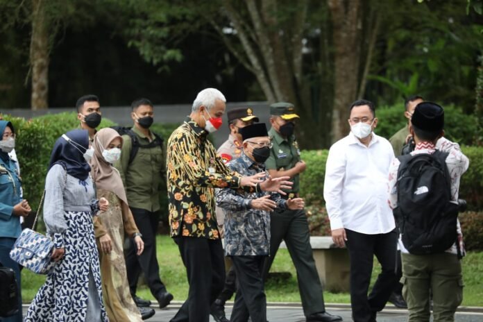 Wakil Presiden Republik Indonesia, KH Ma'ruf Amin bersama istri berkunjung ke Jawa Tengah, Kamis (21/4).