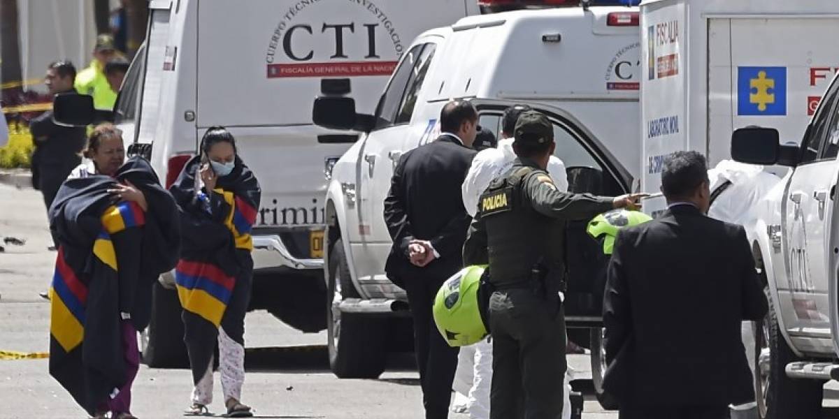 Explosión de carro bomba deja varios muertos en escuela de policías en Bogotá