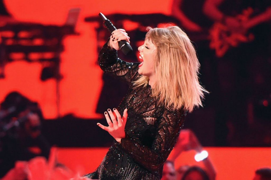 Taylor Swift fantazjuje o seksie w nowej piosence Ready For It