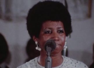 Aretha Franklin powraca w filmie "Amazing Grace" (WIDEO)