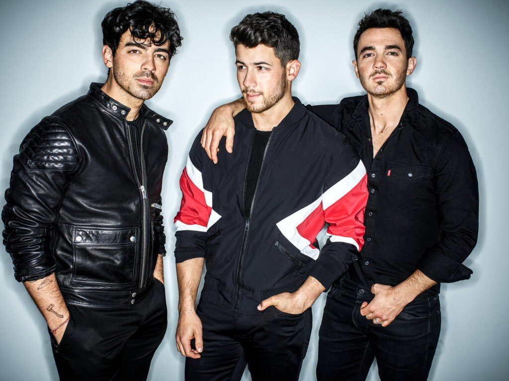 W przyszłym tygodniu Jonas Brothers na tydzień przejmą program „The Late Late Show with James Corden”.