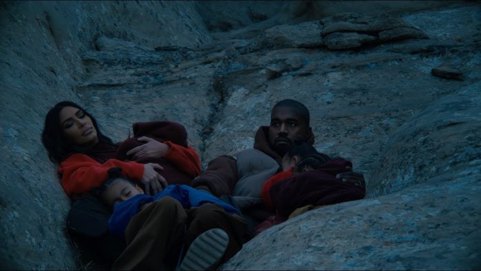 Kanye West z rodziną w górach (WIDEO)