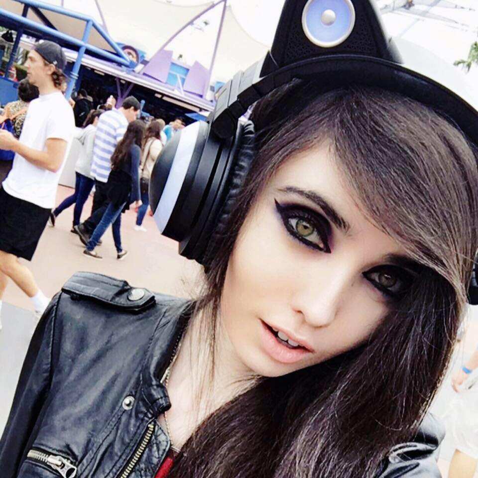 Eugenia Cooney now: anorexia, death hoax, before and after photos -  BlinkSync