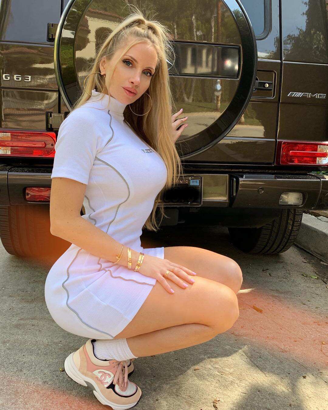 Amanda Elise Lee bio: age, height, fitness career, husband - BlinkSync