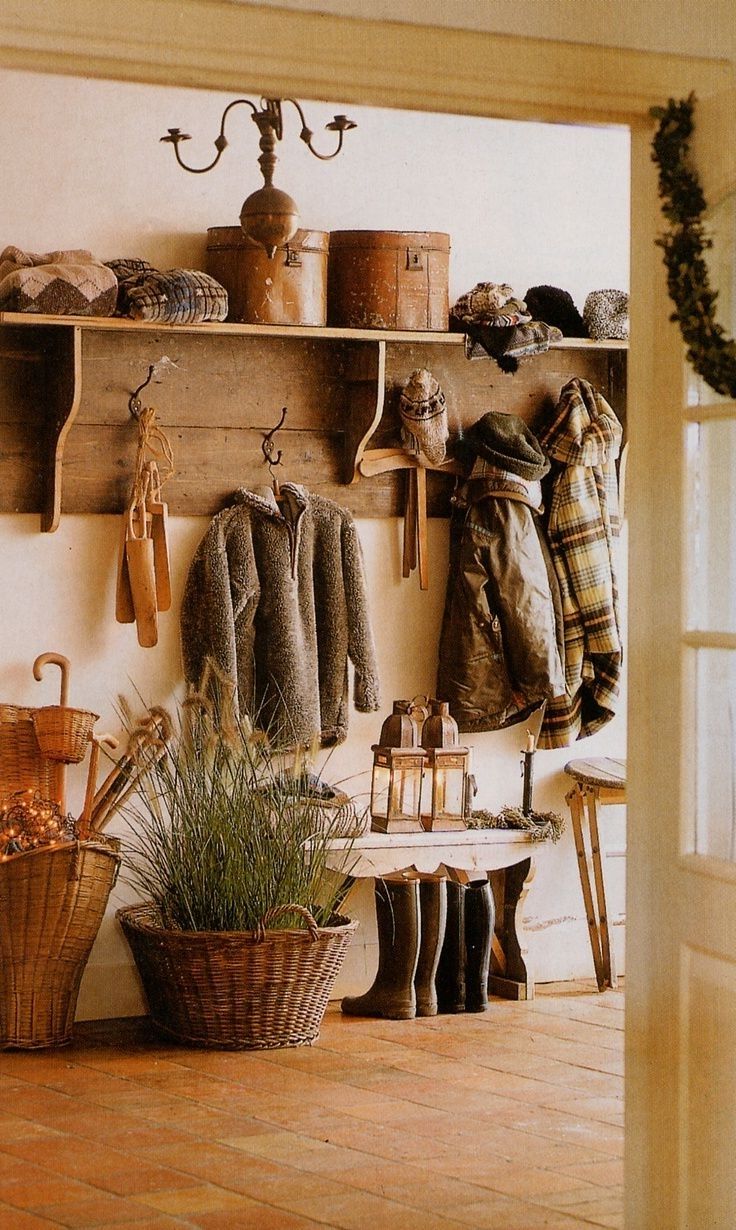 Featured Photo of Coat Racks For Your Entryway