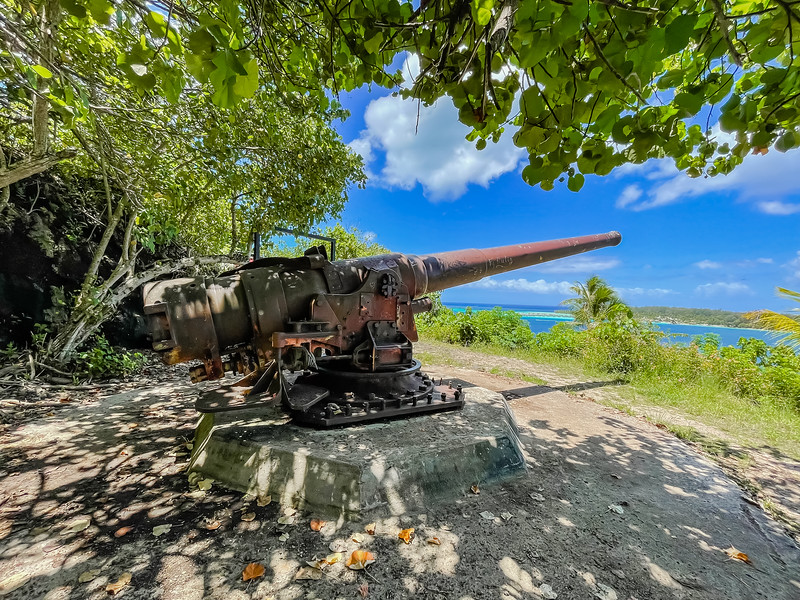 WWII Guns in Tahiti (giant cannons on Bora Bora)