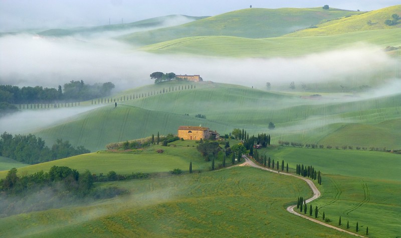 Perfect road trip along Val D’Orcia, Tuscany