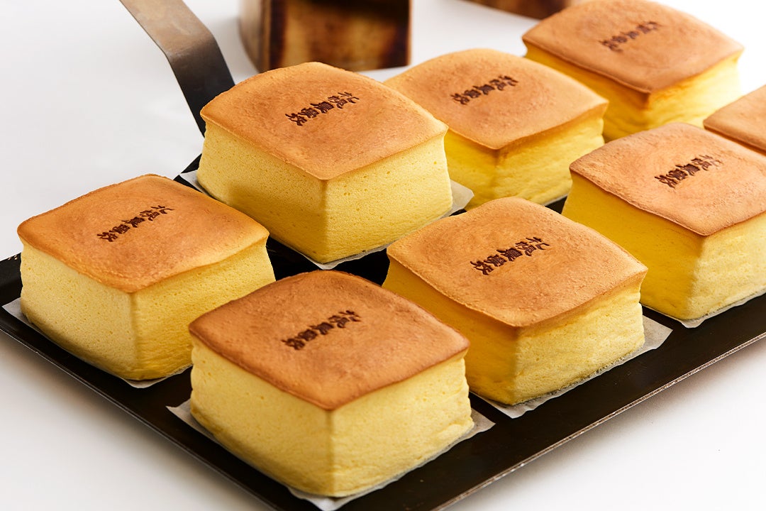 焼きたてのしっとりふわふわ「酪農チーズケーキ」や、サクサク食感の「北海道アップルパイ」が新発売。 ...