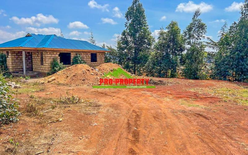 Prime residential plot in Kikuyu,Kamangu(ng'amba area)