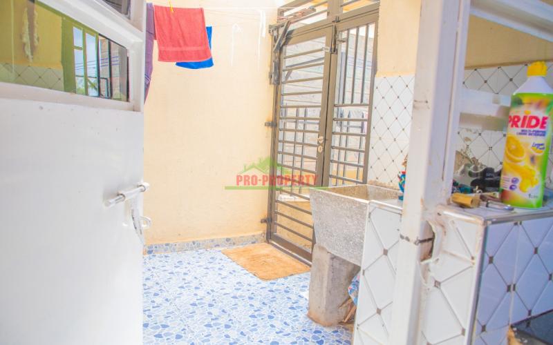 3- Bedroom Bungalow For Sale In Kikuyu , Kamangu.