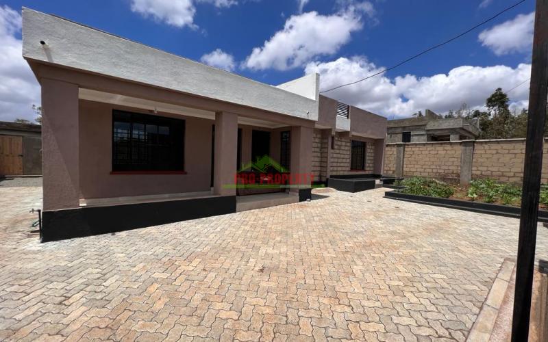3 Bedroom Flat Roofed Bungalow For Sale In Kikuyu, Lusingetti.