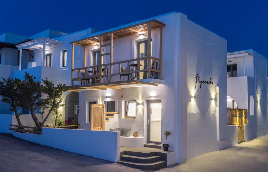 A new renovated hotel in naoussa