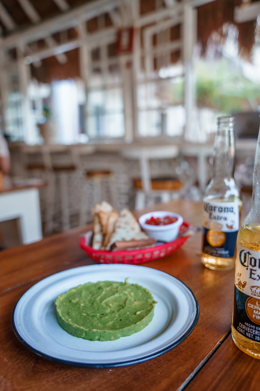 Guacamole starter at Tulum Burrito Amor.