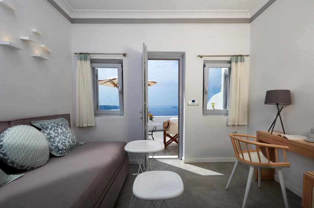 hotels in Fira Santorini with Caldera view