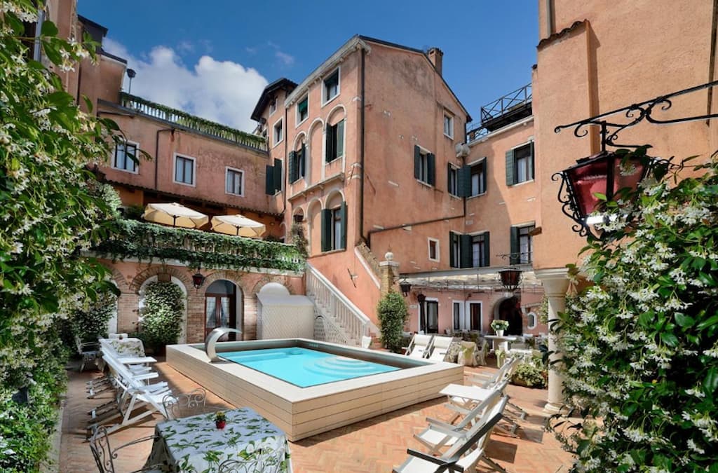 Top pick of hotels with pools in Venice