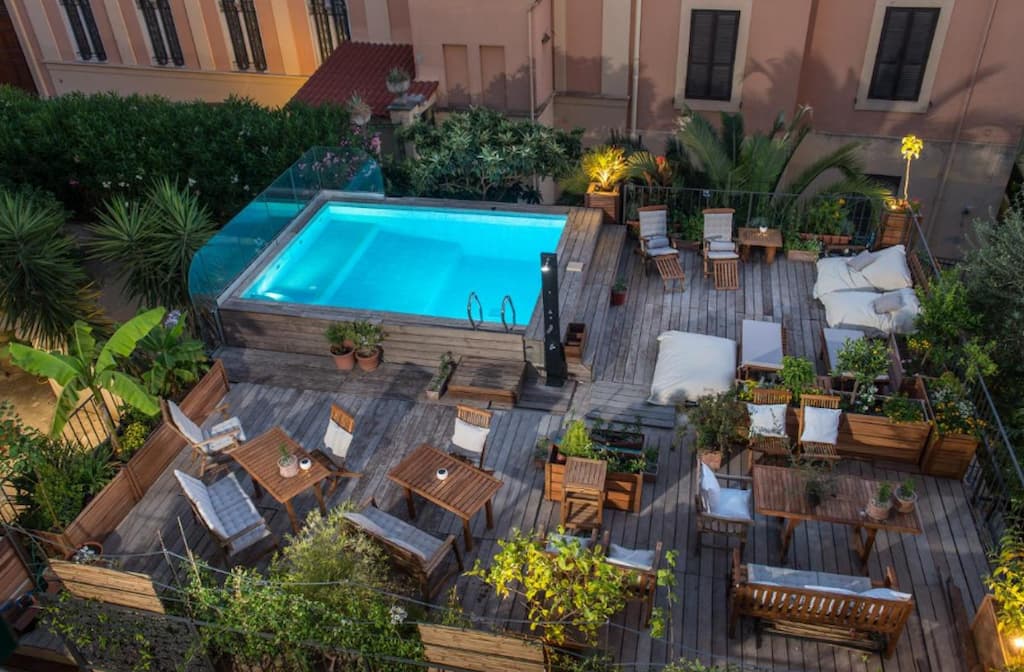 hotels Rome with pool