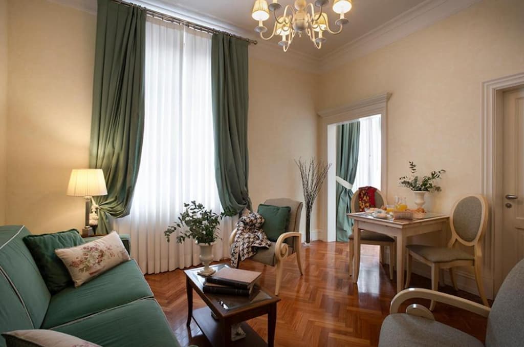 romantic hotels in Florence Italy