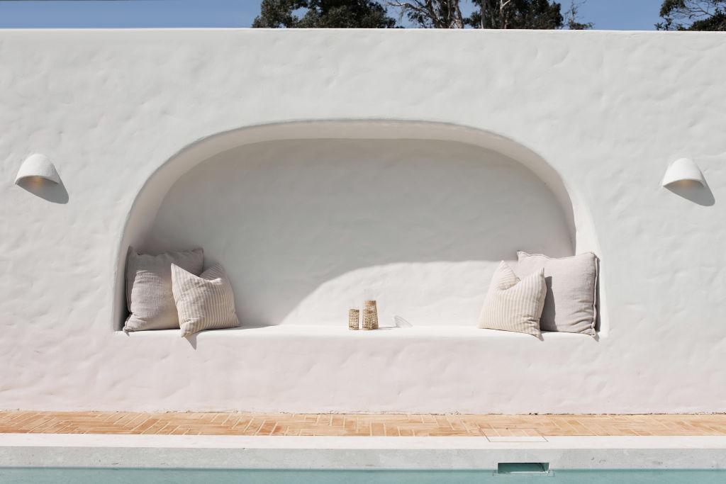 Cool Calm And Curved The Cronulla Home Inspired By The Greek Islands