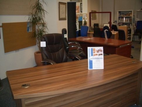 Featured Photo of Office Desks Belfast
