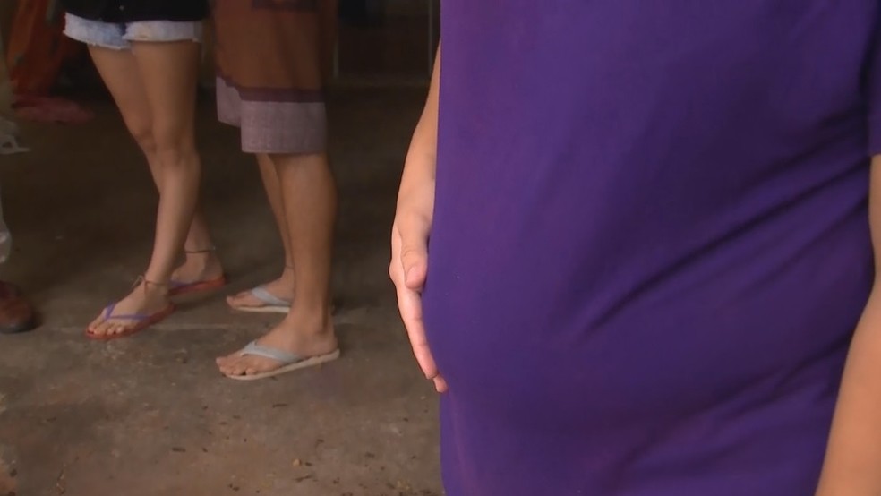 Moradora grávida de 5 meses relata momentos de desespero durante a chuva que atingiu Botucatu — Foto: Reprodução/TV TEM