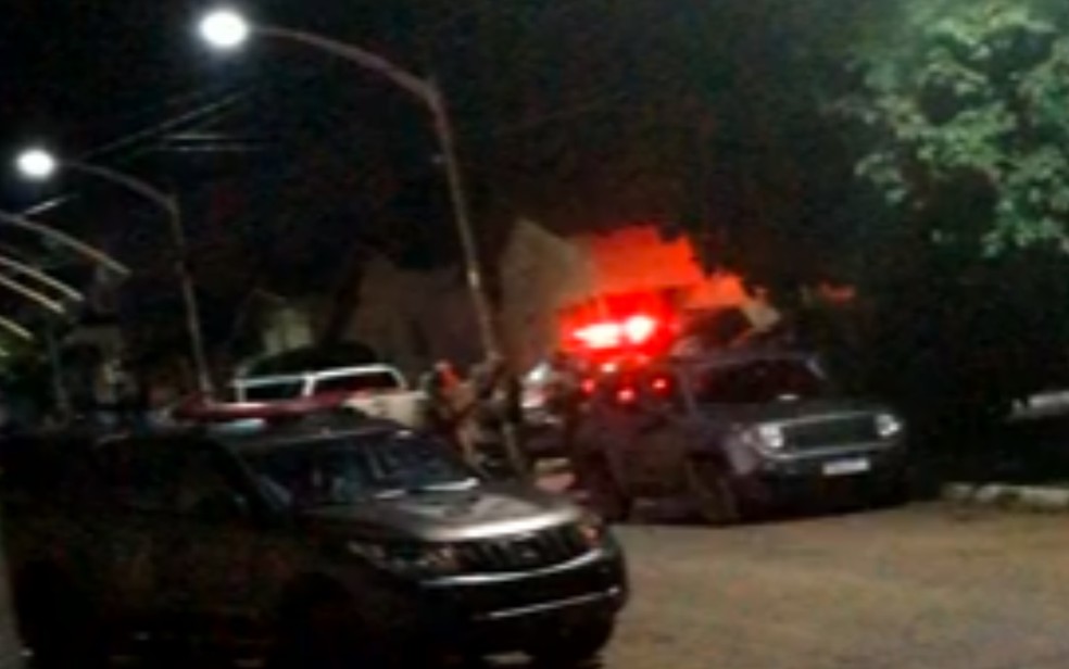 Confronto aconteceu em chácara de Araçu, Goiás  — Foto: Reprodução\TV Anhanguera