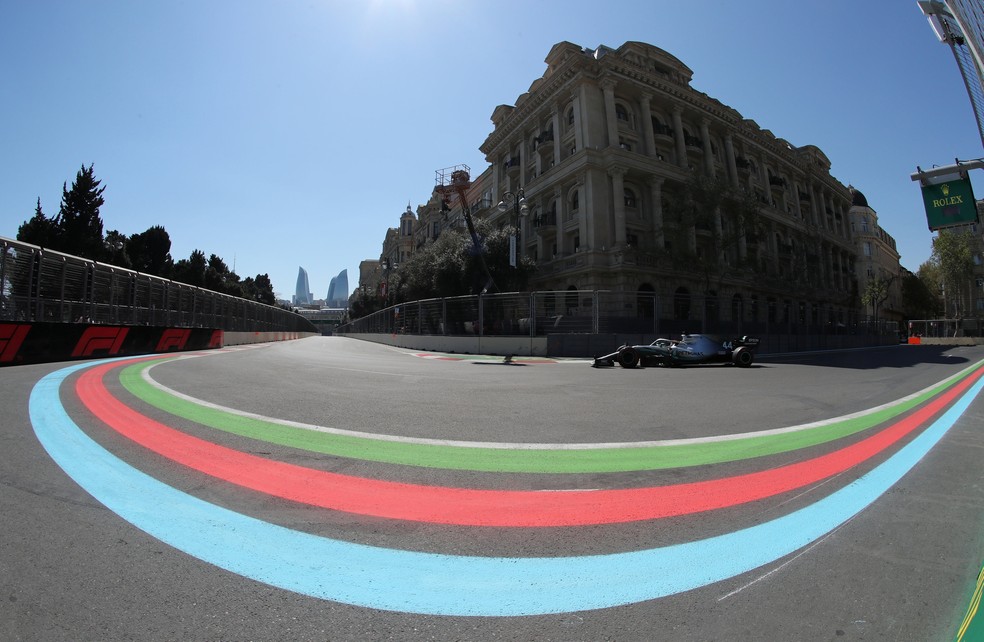 Lewis Hamilton GP Azerbaijão Baku — Foto: Reuters