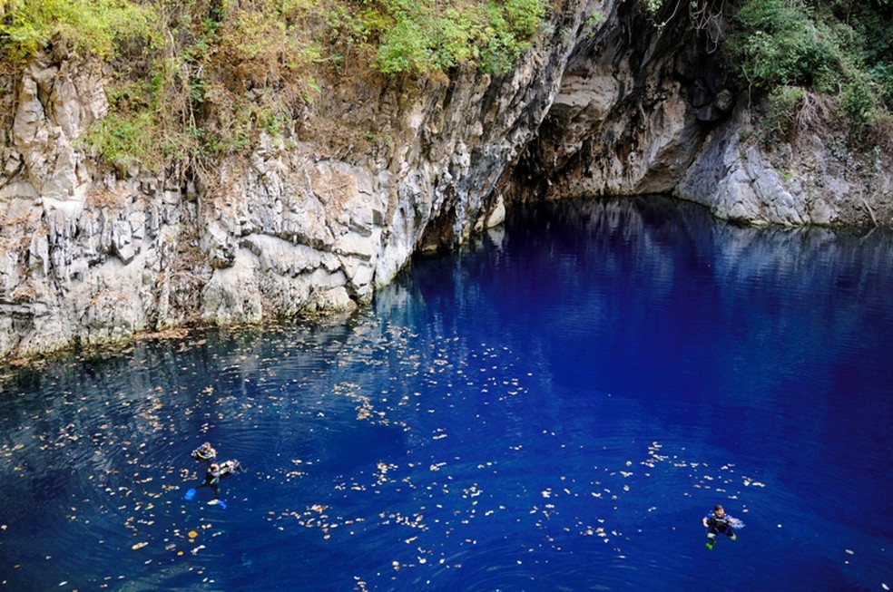 Dolina Água Milagrosa é uma lagoa liberada para mergulho e observação — Foto: Marcelo Krause/ Divulgação
