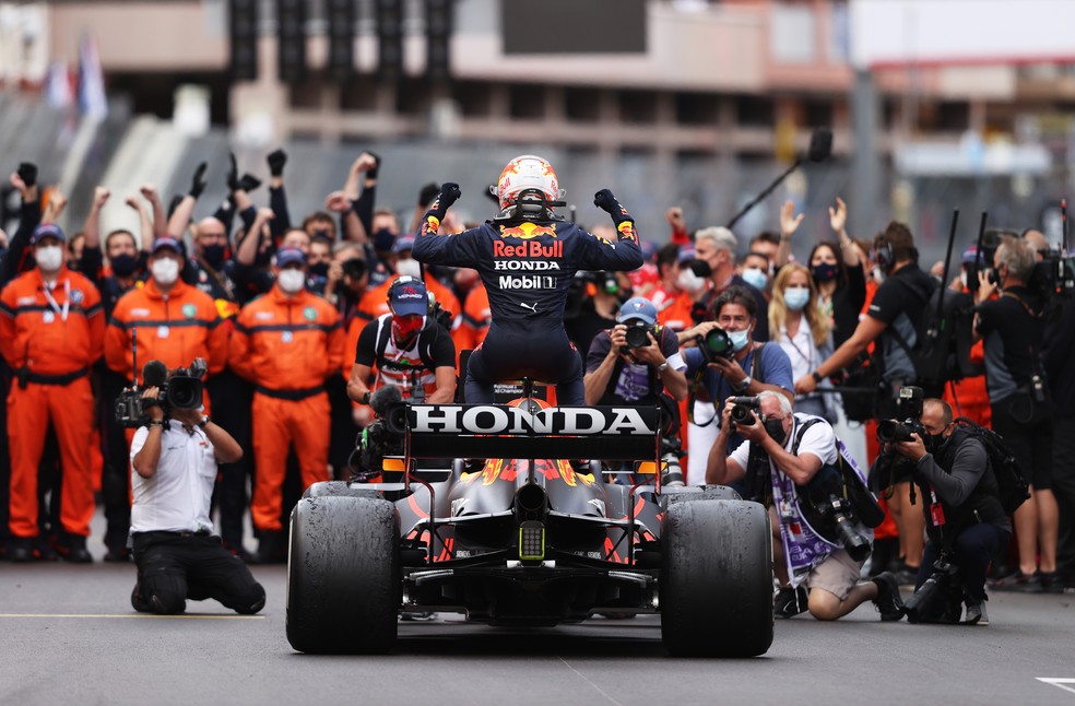 Verstappen é campeão do GP de Mônaco — Foto: Lars Baron/Getty Images